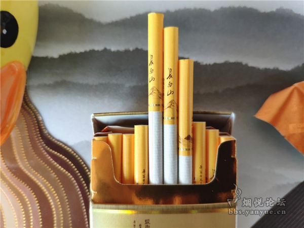 长白山(沉香)尝鲜品尝:香气淡 烟气薄 口感一般