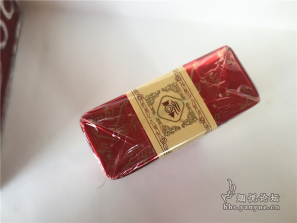 利群(软红长嘴)品鉴:比红利群好抽 但比不上蓝利群