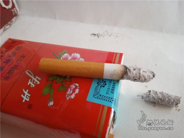 软包牡丹香烟评测:烟气不醇厚 无梅子香 但对得起10元的价格