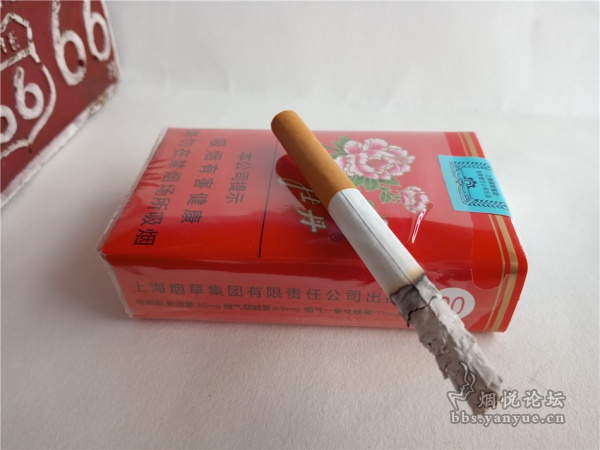 软包牡丹香烟评测:烟气不醇厚 无梅子香 但对得起10元的价格