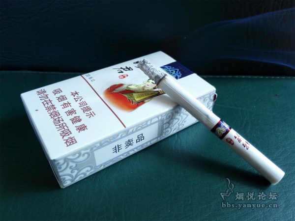 大青山昭君和亲(非卖品烟)品鉴:整体口感味道与狼图腾很像