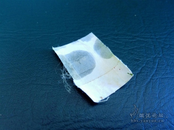 黄金叶(大M)品鉴:陈皮味爆珠设计 包装五彩斑斓吸引非主流烟民