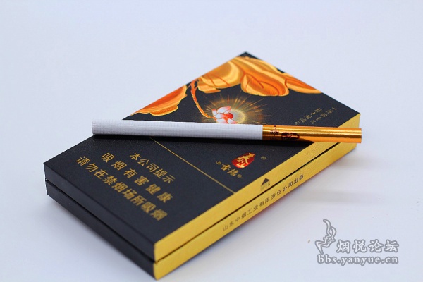 泰山(香缘)细支品鉴:沉香与烟草本香结合天衣无缝
