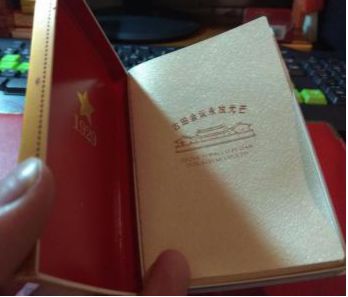 这些脑洞大开的烟盒你见过几个?