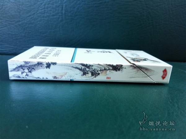 黄山(中国画)最新版细支烟品鉴:包装简洁素雅 口感甜润适口