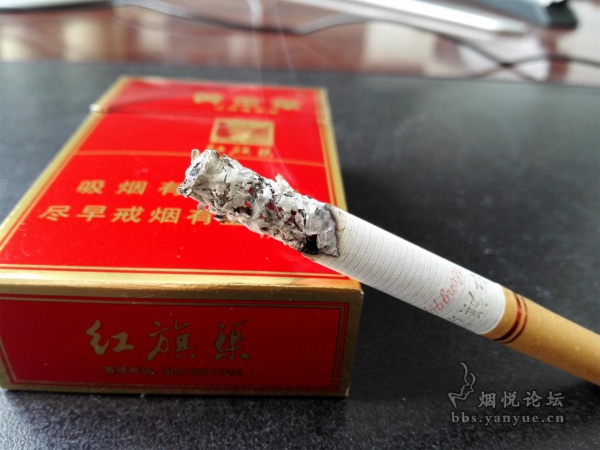 黄金叶红旗渠（红十渠）品鉴：烟气顺畅 但口感味道较差