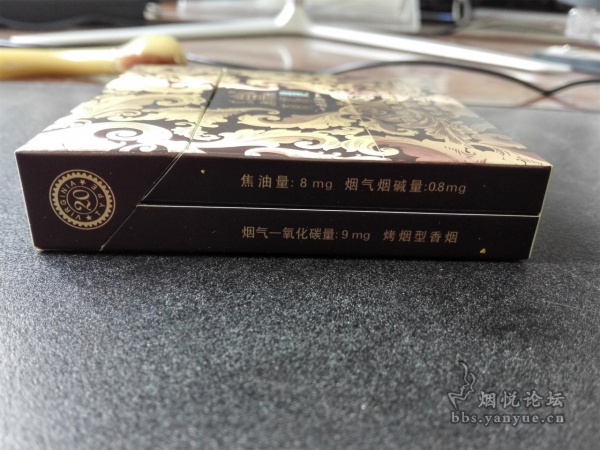 【口感品鉴】硬盒宽版黄鹤楼漫天游好抽吗?烟气流畅度一般,香气教弱