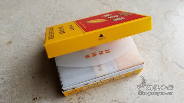 黄金叶(百年浓香)品鉴:吃味比较一般 32元性价比一般