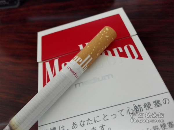 日本万宝路(硬包中醇红)品鉴:整体品质中等,满足感一般但味道很纯净