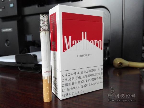 日本万宝路(硬包中醇红)品鉴:整体品质中等,满足感一般但味道很纯净