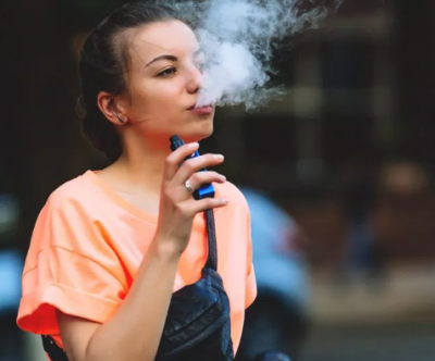 美国未成年人吸电子烟大幅上升