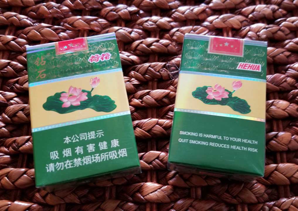 出口版免税软包荷花vs内销硬盒版荷花:吃味风格基本一致_香烟批发网