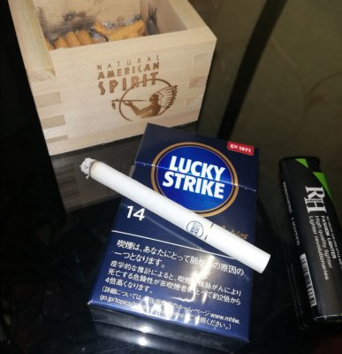 日本免税 14mg深蓝硬好彩lucky strike（图）