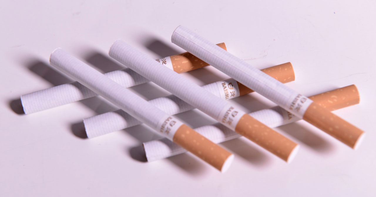 新白沙烟VS老白沙:有点淡但不失为一盒亲民的好烟