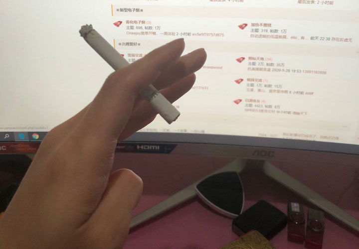 体验美国免税烟无嘴骆驼,高焦值烟的魅力在哪?