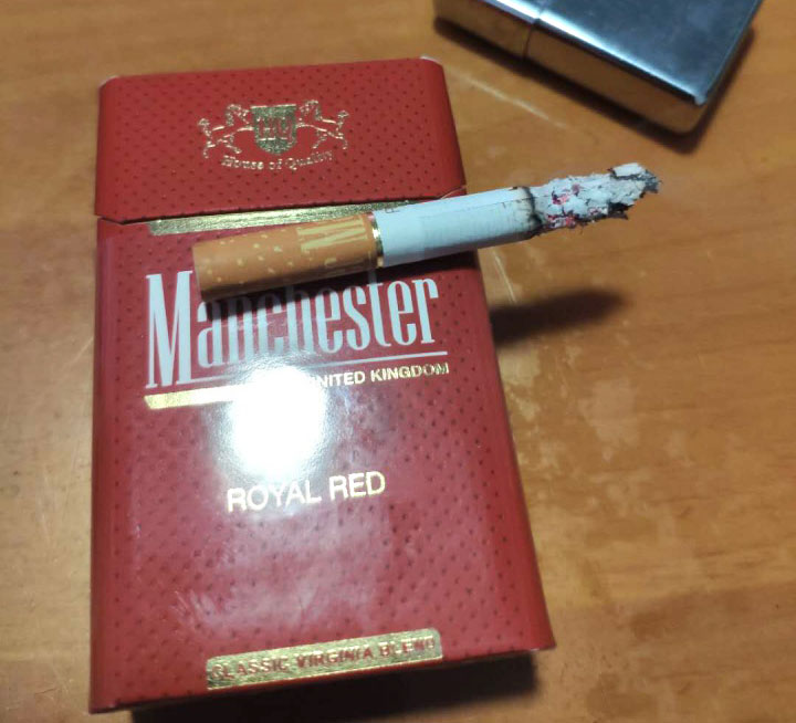 阿联酋红曼切斯特（manchester弗吉尼亚混合型）包装细节图