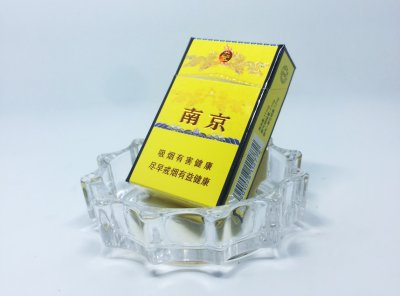 买烟微信，进口烟丝微信专卖网站，原厂真烟丝