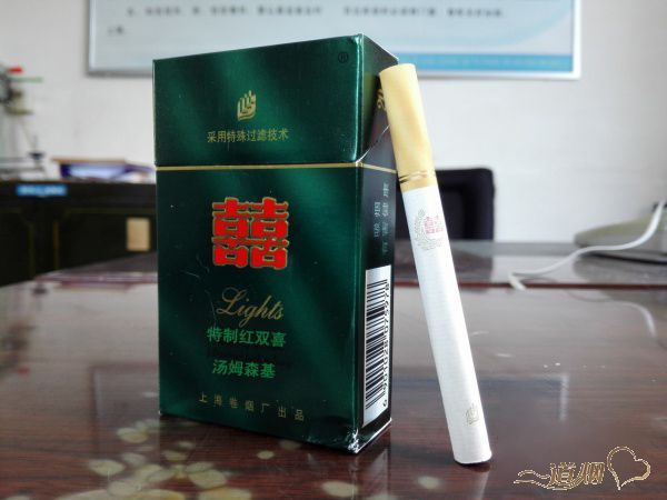 红双喜（硬盒特制绿）怎么样？红双喜（硬盒特制绿）好抽吗